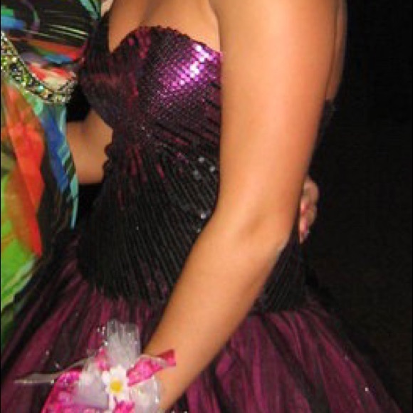 Jolie Prom full length ball gown - Picture 1 of 2